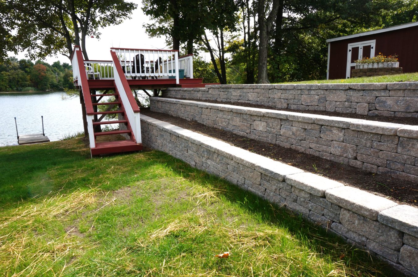 natural-stone-landscaping