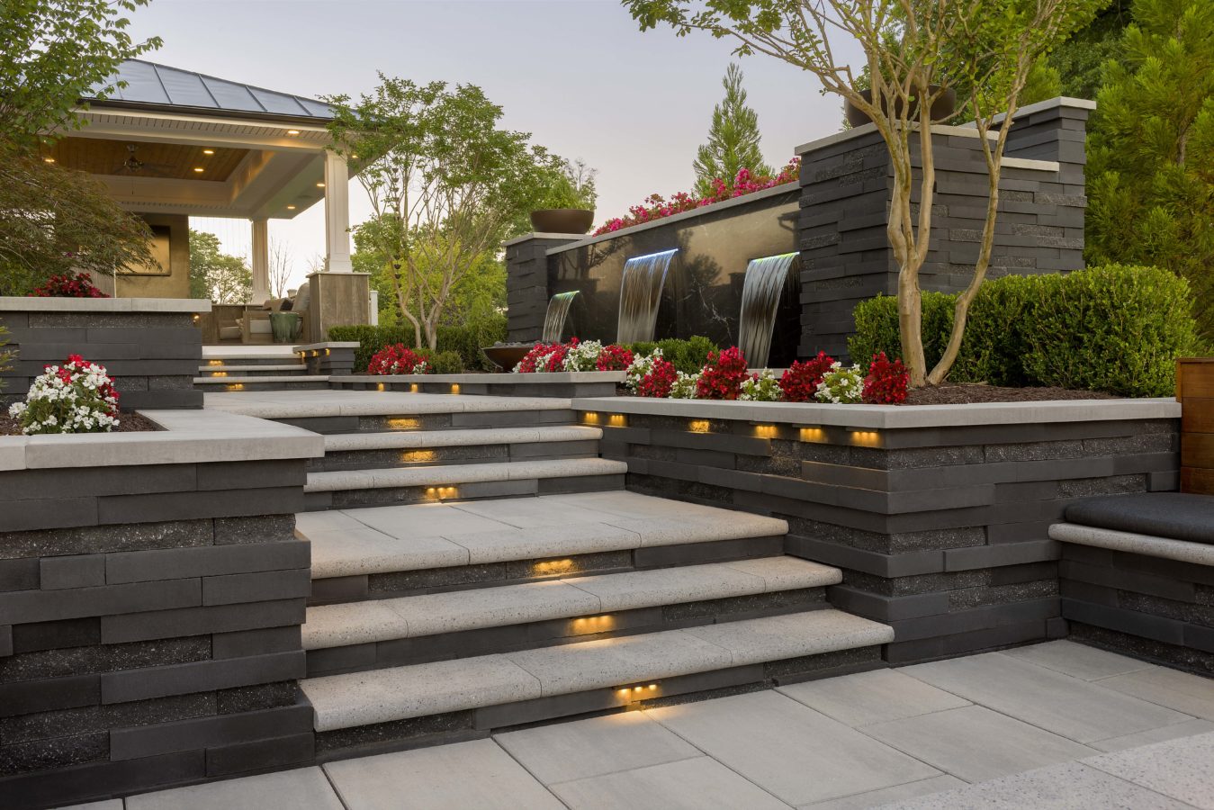 outdoor-walkway-patio-ideas
